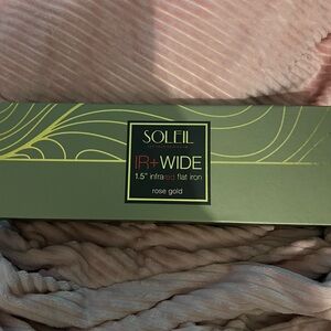 Soleil Rose Gold Infrared Flat Iron